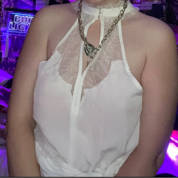 L *Guess* Button neck shirt - Picture 3 of 3